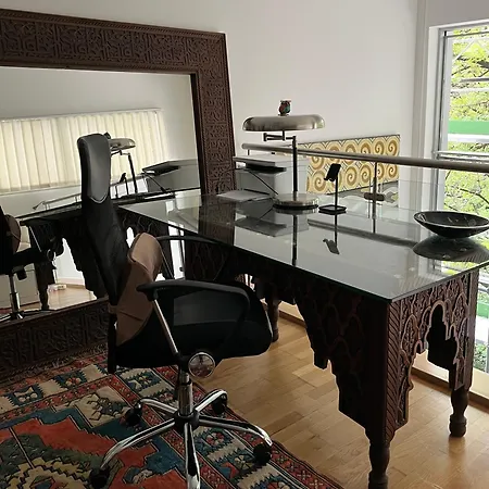 아파트 Luxury Duplex With Rooftop, View Of Cathedral *