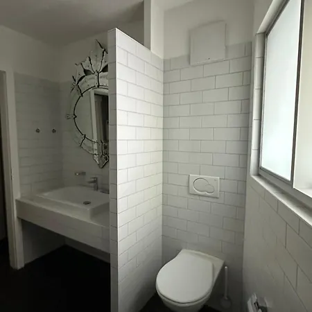 아파트 Luxury Duplex With Rooftop, View Of Cathedral