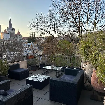 Luxury Duplex With Rooftop, View Of Cathedral 아파트 *