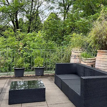 아파트 Luxury Duplex With Rooftop, View Of Cathedral 로잔